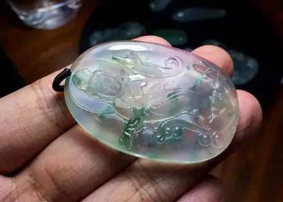 翡翠的雕刻風(fēng)格，很漲知識(shí)